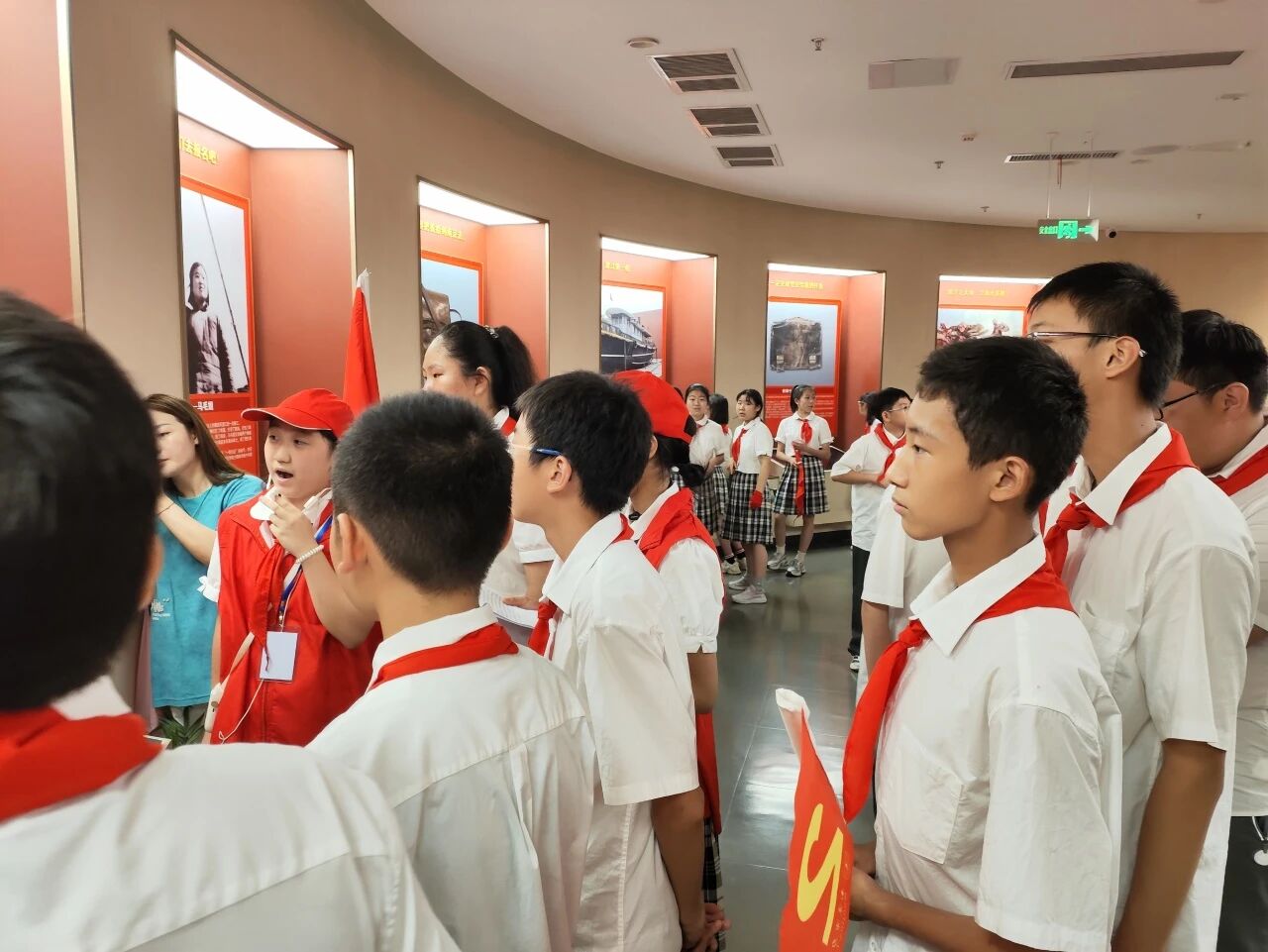 微信图片_2025-10-23_145326_523.jpg